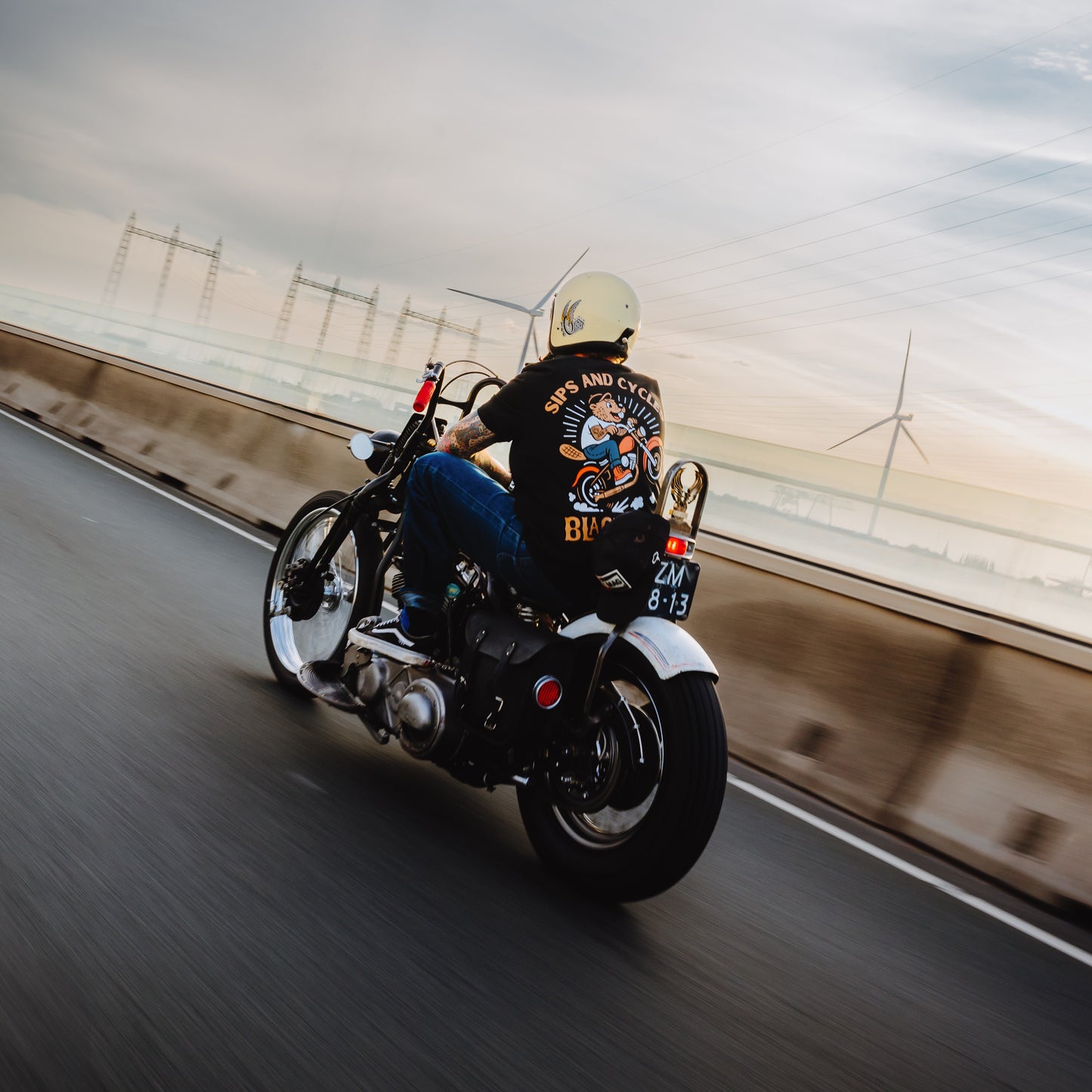 Sips and Cycles X Black & Blue Nijmegen